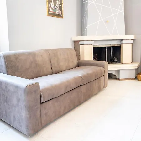 Apartment Domus